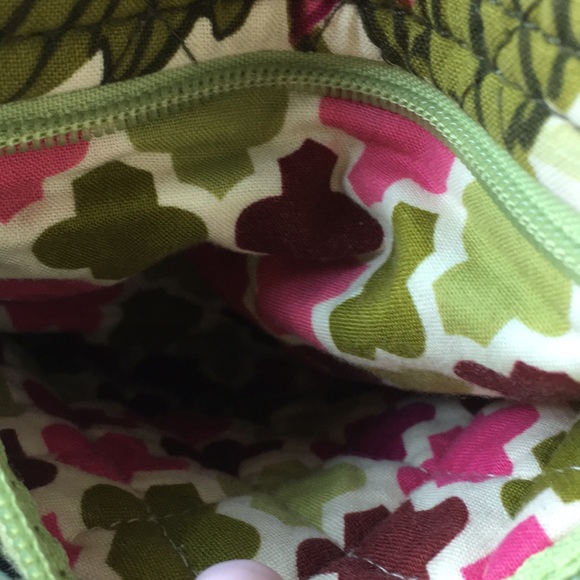 Vera bradley crossbody bag - Picture 4 of 10